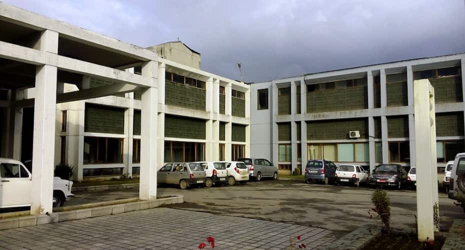 Centaur Lake View Hotel, Srinagar 5